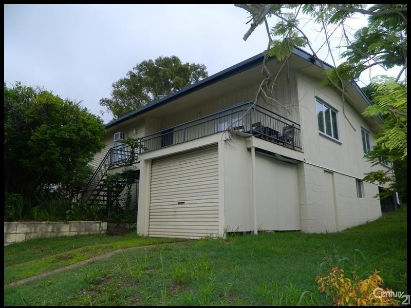 27 Rosella Street, West Gladstone QLD 4680