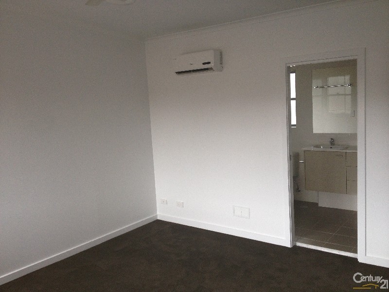 9/42 Kent Street, West Gladstone QLD 4680