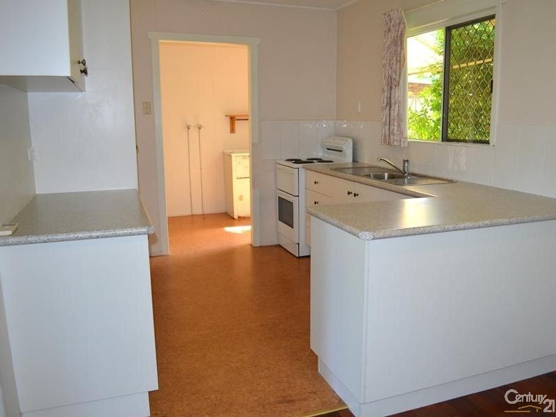 48 Adelaide Street, South Gladstone QLD 4680