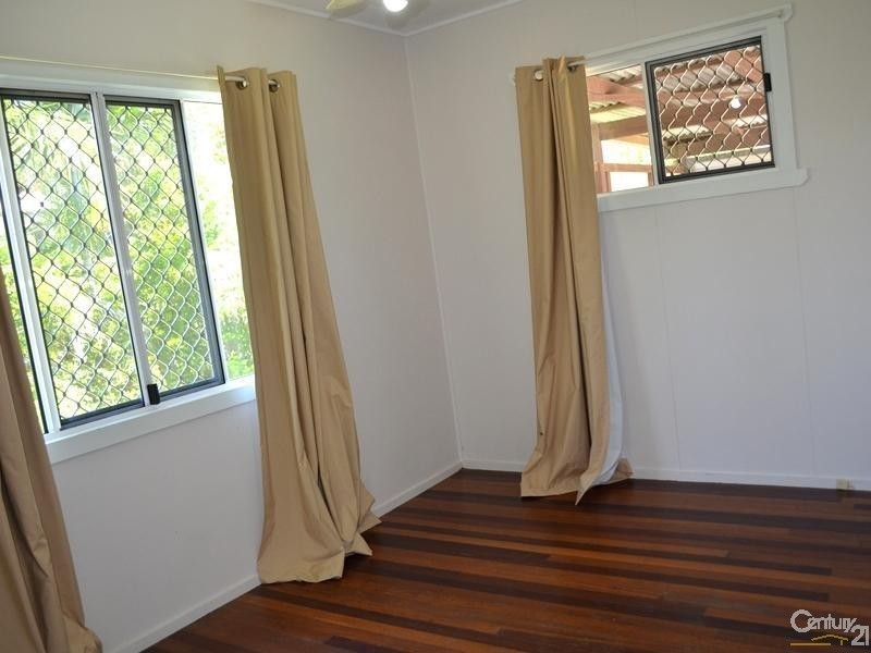 48 Adelaide Street, South Gladstone QLD 4680