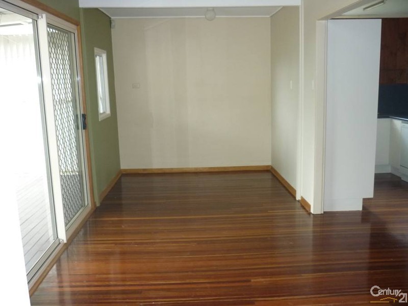 70 Flinders Street, West Gladstone QLD 4680
