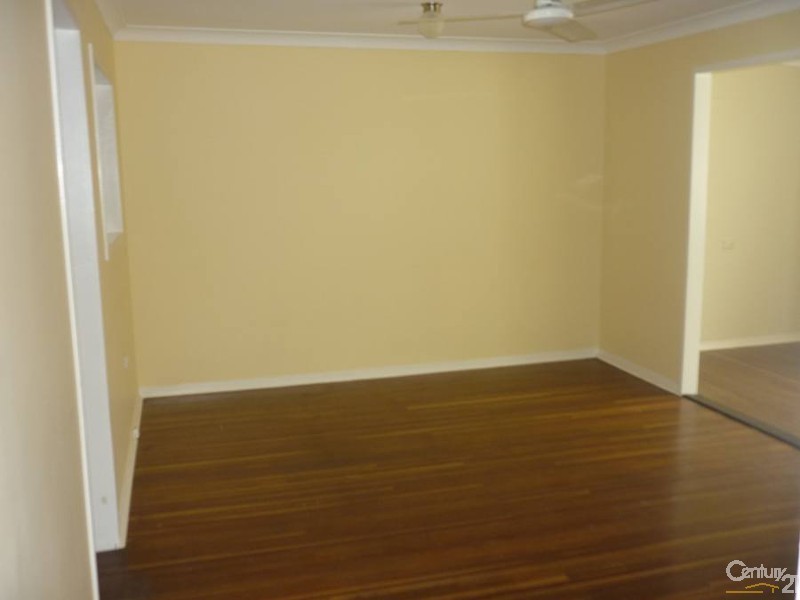 70 Flinders Street, West Gladstone QLD 4680