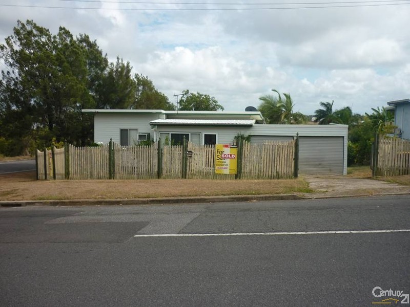 70 Flinders Street, West Gladstone QLD 4680