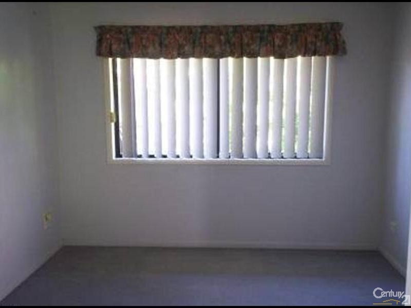 17 Stitt Close, Glen Eden QLD 4680