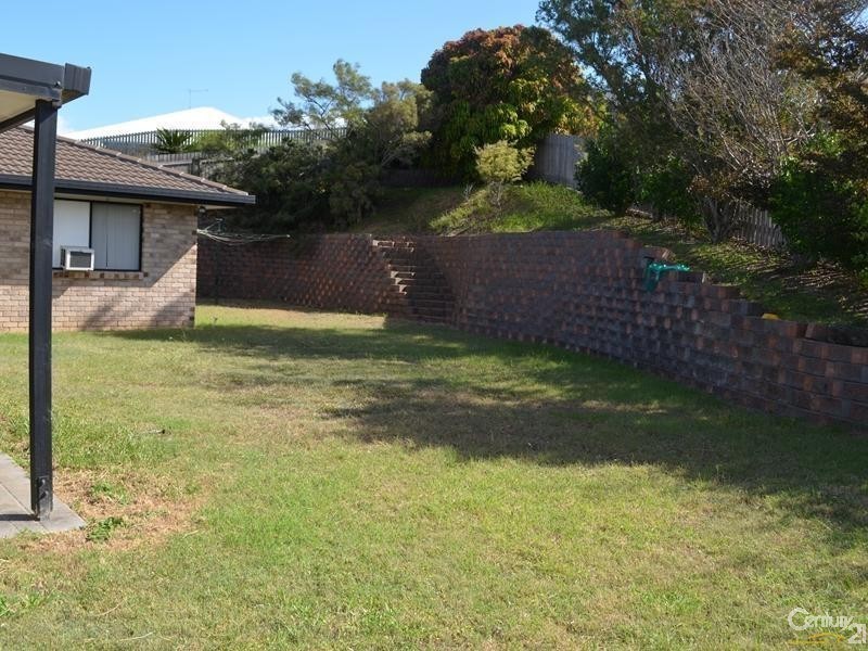 17 Stitt Close, Glen Eden QLD 4680