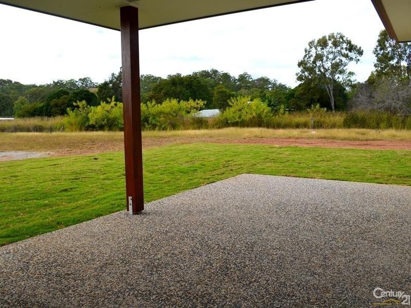 L732 Scrivener Place, Beecher QLD 4680