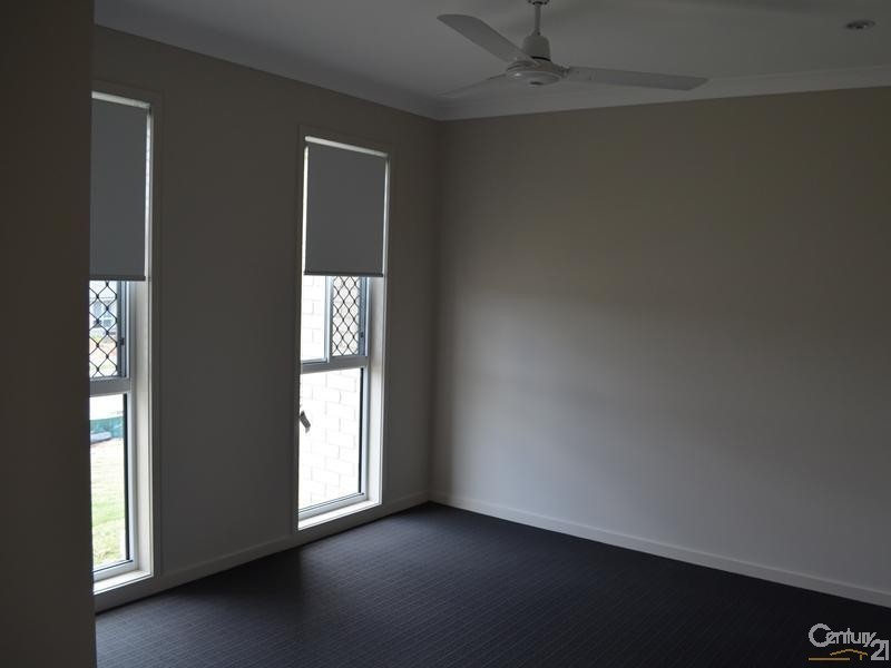 17 Peter Corones Drive Little Creek, Kirkwood QLD 4680