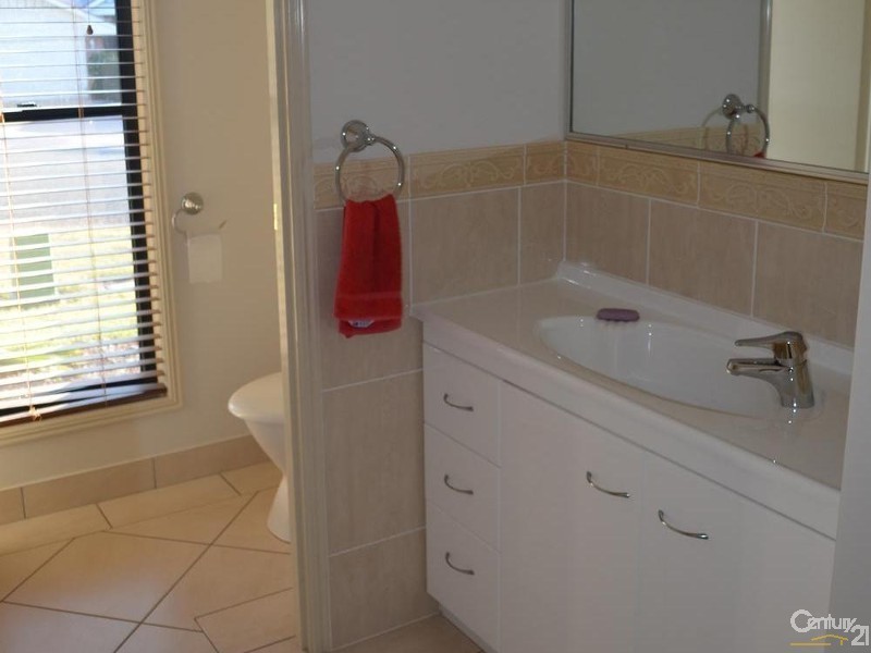 1 Harlequin Court, Calliope QLD 4680