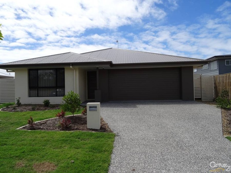 31 Koolivoo Parade, Boyne Island QLD 4680
