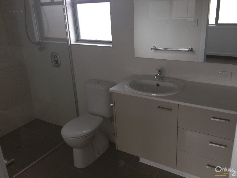 9/12 Flinders Street, South Gladstone QLD 4680