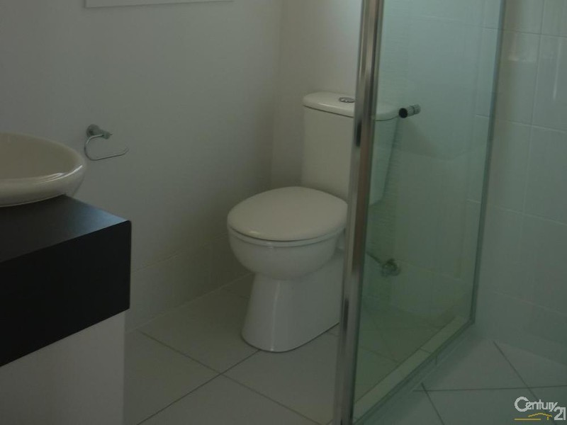 9 Ingra Close, Glen Eden QLD 4680