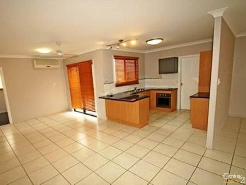 23 Flounder Crescent, Toolooa QLD 4680