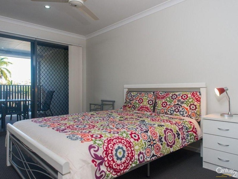 2/12 Stasia Lane, South Gladstone QLD 4680