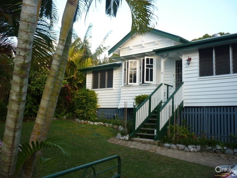 15 Fowler Street, West Gladstone QLD 4680