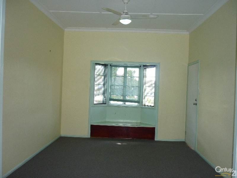 37 O’Connell Street, Barney Point QLD 4680