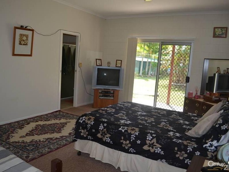 9 Strauss Court, Tannum Sands QLD 4680