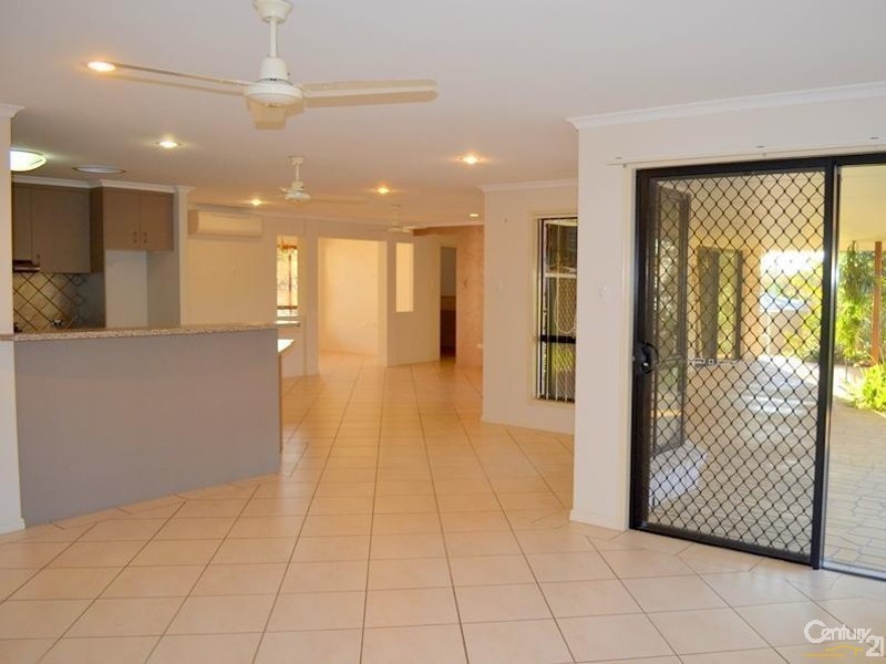 1 Harlequin Court, Calliope QLD 4680