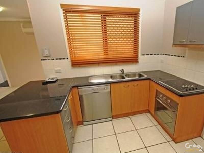 23 Flounder Crescent, Toolooa QLD 4680