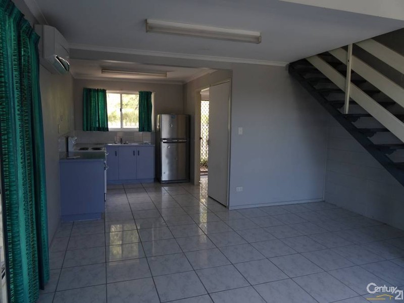 4/15 Ann Street, South Gladstone QLD 4680