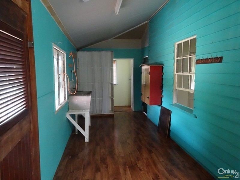 5 Bell Street, Calliope QLD 4680