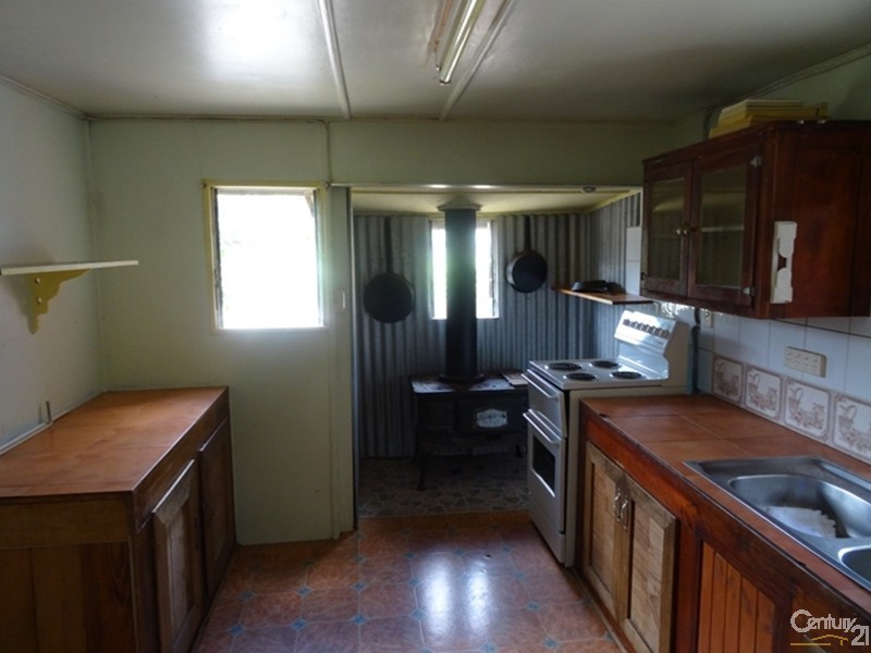 5 Bell Street, Calliope QLD 4680