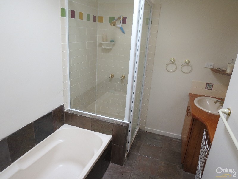 67 Allunga Drive, Glen Eden QLD 4680