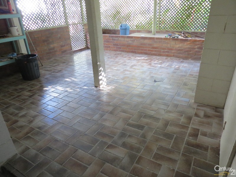 67 Allunga Drive, Glen Eden QLD 4680