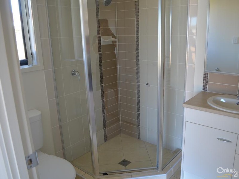 11 Canal Street, CLOUDSCAPE ESTATE, Calliope QLD 4680