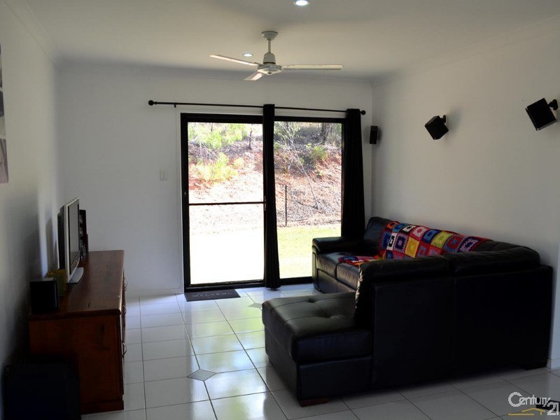 10 Koala Court, Beecher QLD 4680