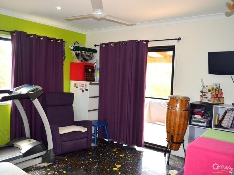 10 Koala Court, Beecher QLD 4680