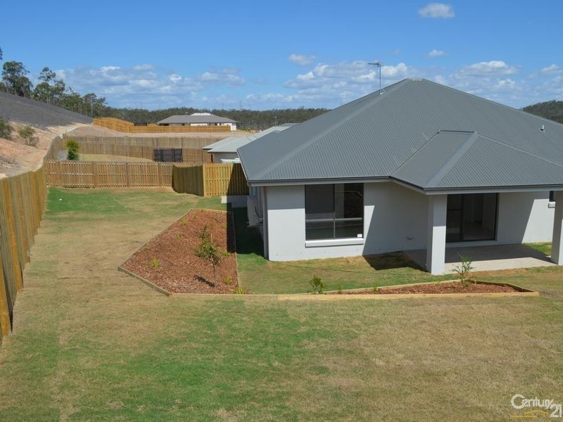 9 Eccles Close, Kirkwood QLD 4680