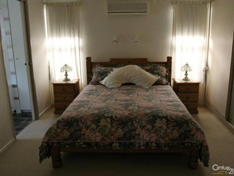 3 Covill Court, Telina QLD 4680