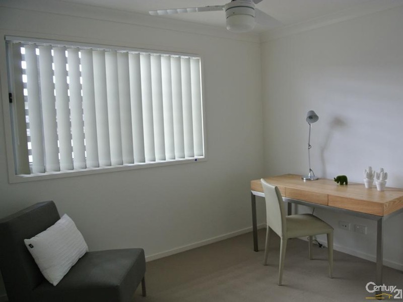 17/1-2 Beezley Street, Glen Eden QLD 4680