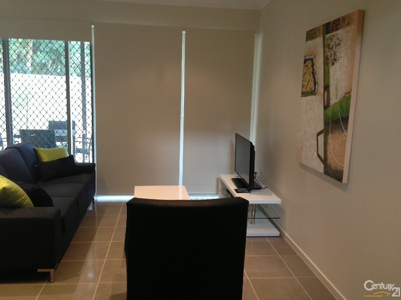 1/26 Rosella Street, West Gladstone QLD 4680