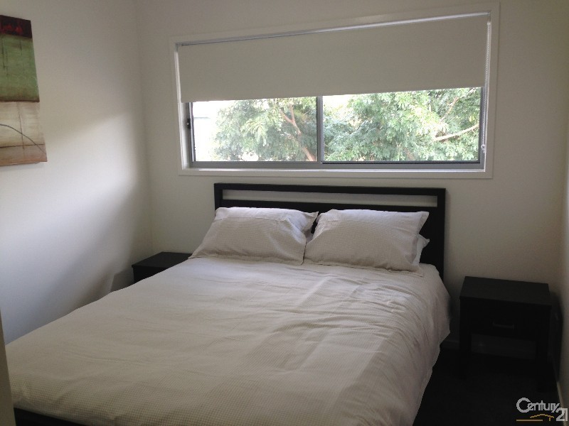 1/26 Rosella Street, West Gladstone QLD 4680