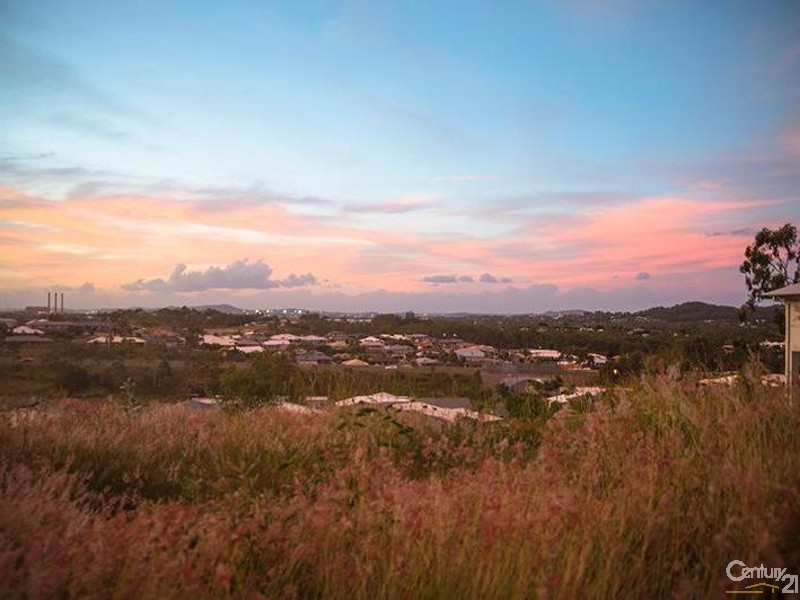20 Eucalyptus Place, Kirkwood QLD 4680