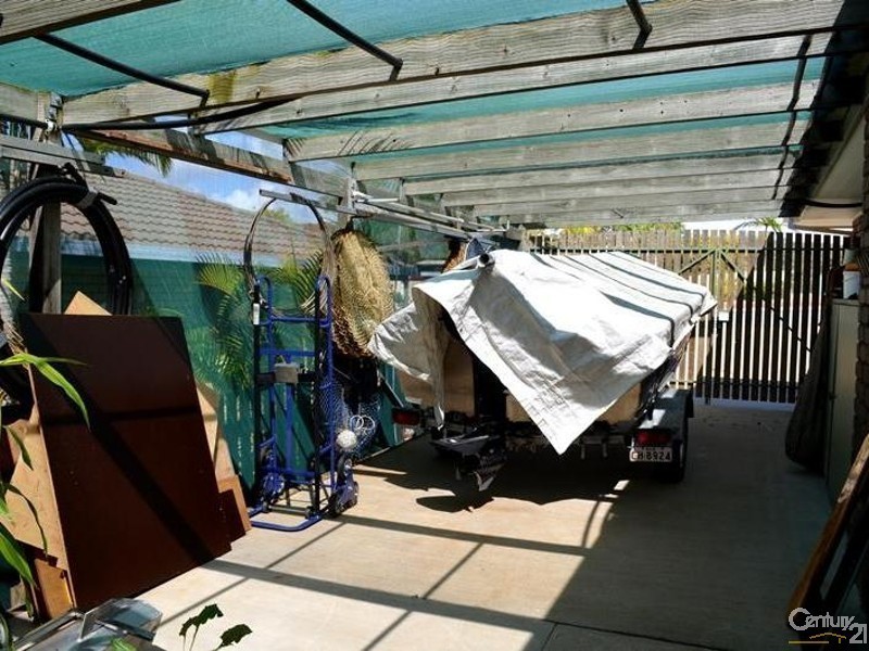 22 J Hickey Avenue, Clinton QLD 4680