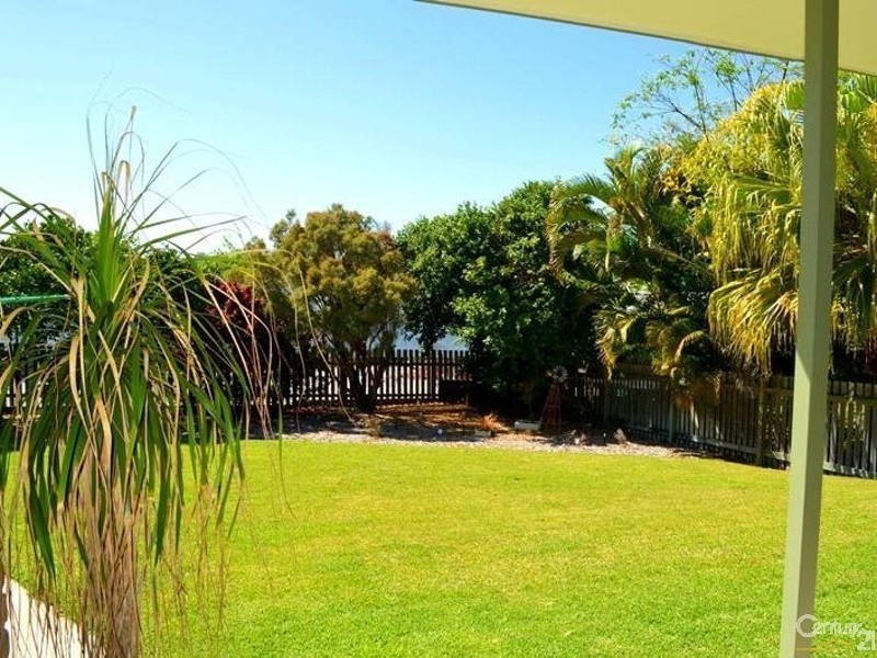 22 J Hickey Avenue, Clinton QLD 4680