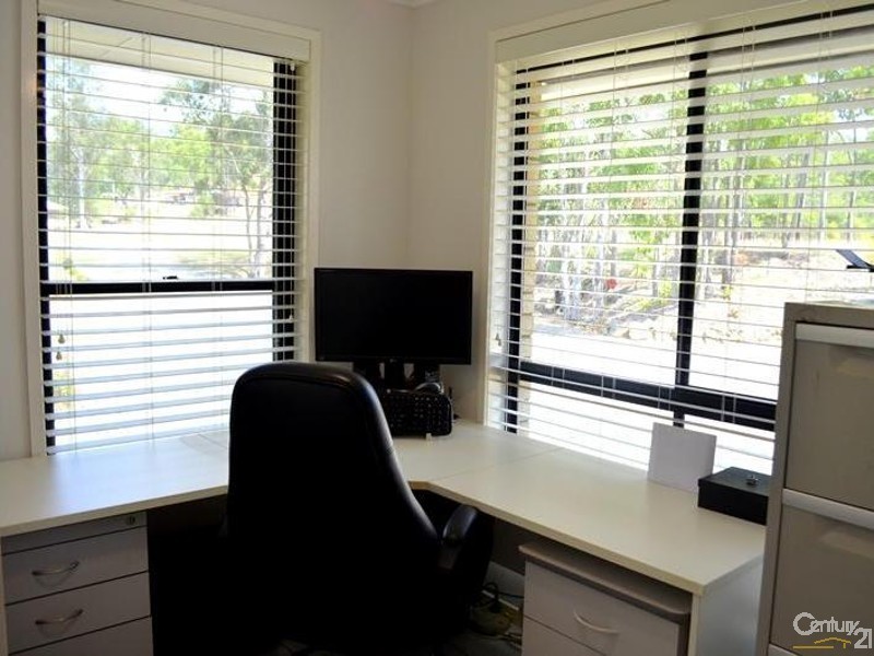 359 Jim Whyte Way, Beecher QLD 4680