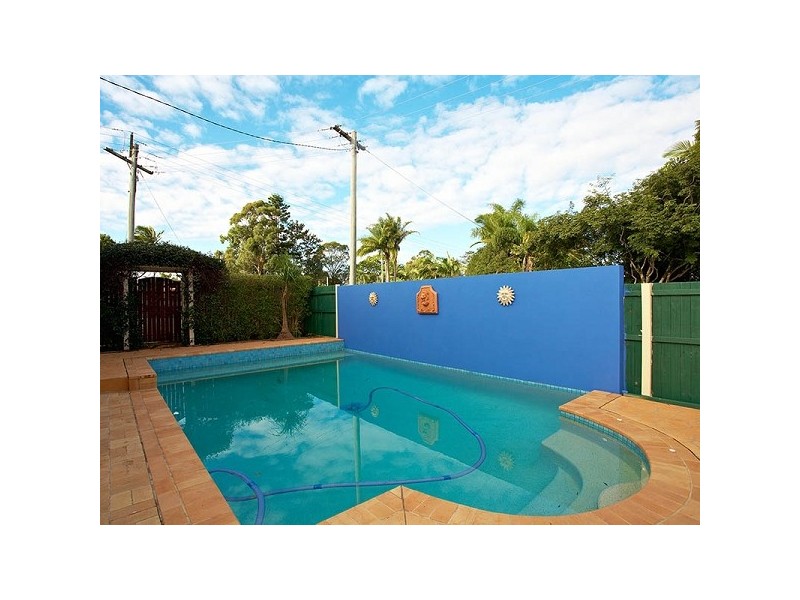 2 Geoffrey Street, Caboolture QLD 4510