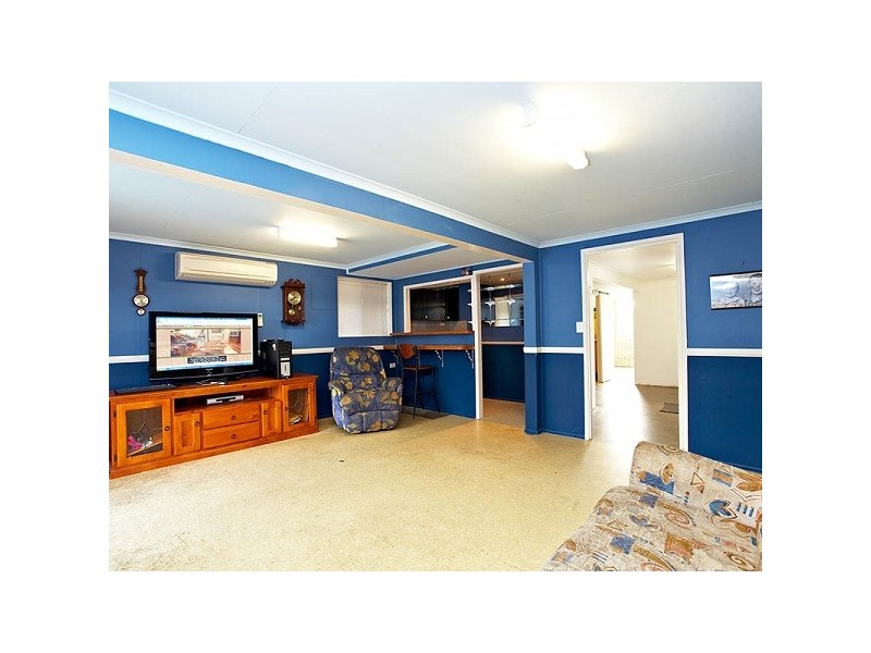 2 Geoffrey Street, Caboolture QLD 4510