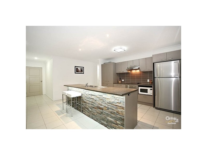 22 Hollywood Avenue, Bellmere QLD 4510