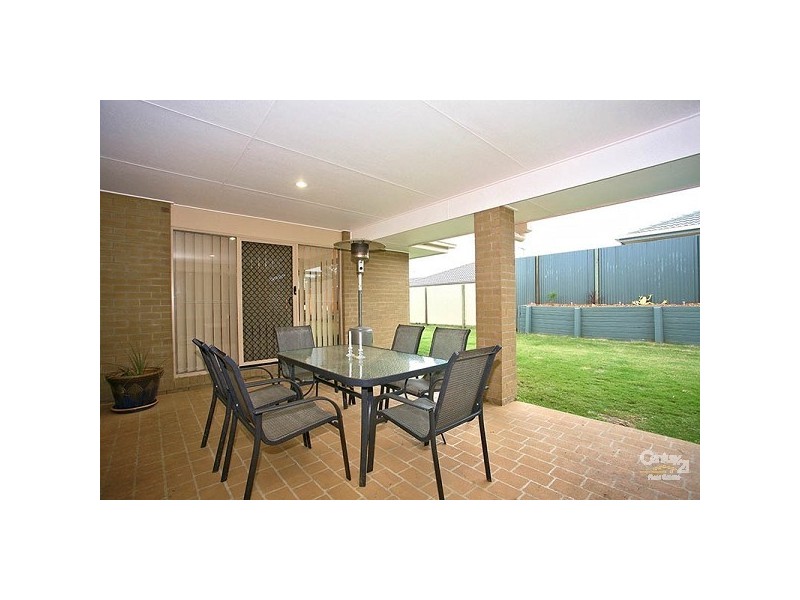 22 Hollywood Avenue, Bellmere QLD 4510