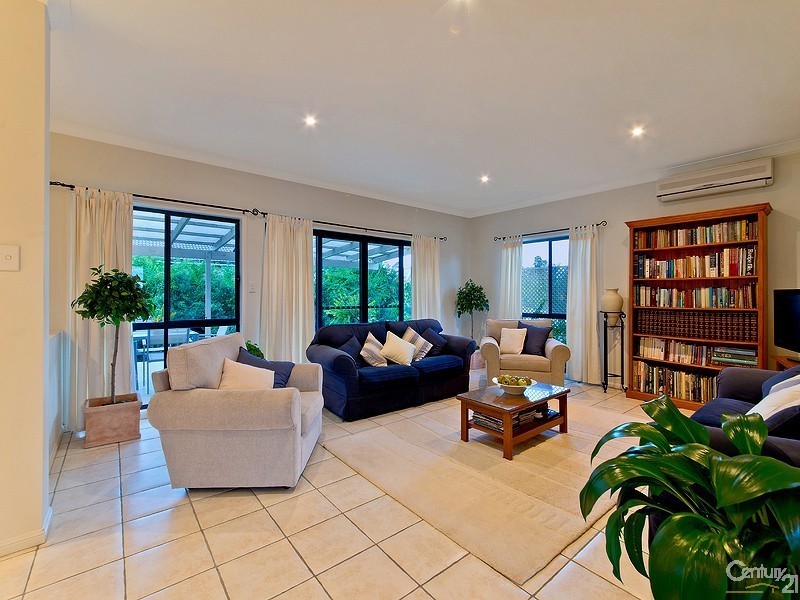 16 Leicester Court, Murrumba Downs QLD 4503