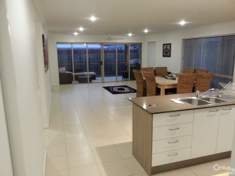 9 Wildwood Circuit, Mango Hill QLD 4509