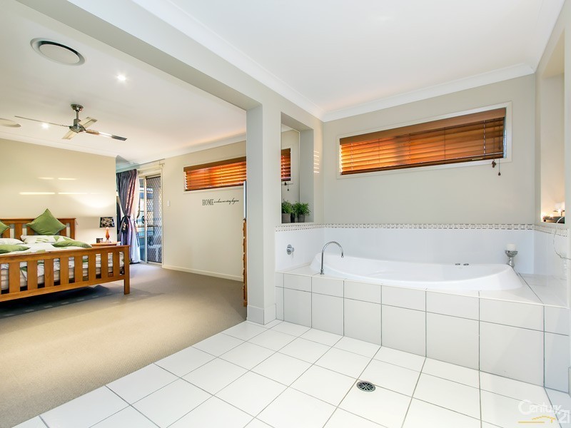 18 Whiteface Street, Mango Hill QLD 4509