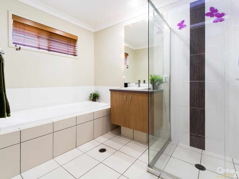 18 Whiteface Street, Mango Hill QLD 4509