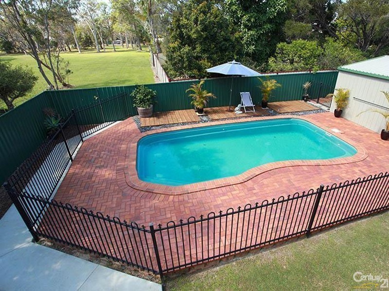 33 Dolphin Street, Deception Bay QLD 4508