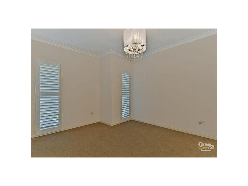 7 Fantail Crescent, Mango Hill QLD 4509