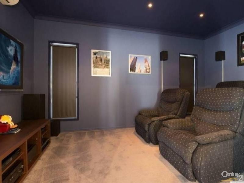 11 Allenby Close, North Lakes QLD 4509
